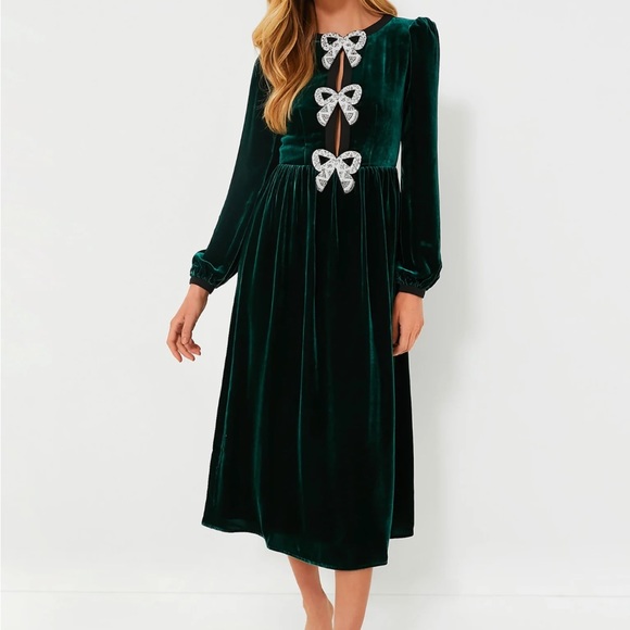 Tuckernuck Dresses & Skirts - Racing Green Camille Bows Dress
SALONI